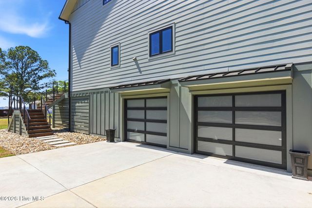 9017 Saint Stephens Place, Wilmington, NC 28412