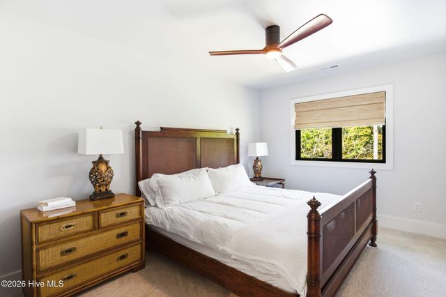 9017 Saint Stephens Place, Wilmington, NC 28412