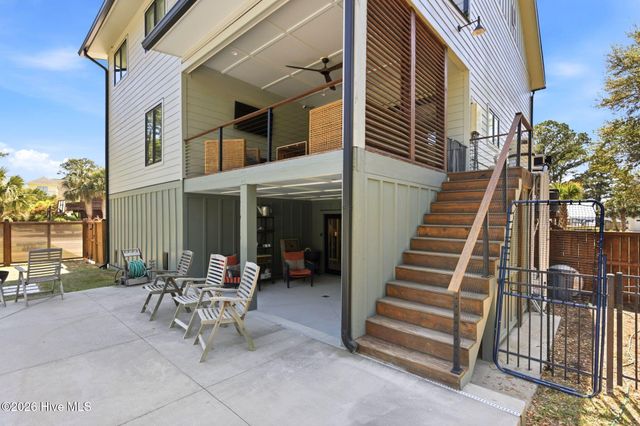 9017 Saint Stephens Place, Wilmington, NC 28412