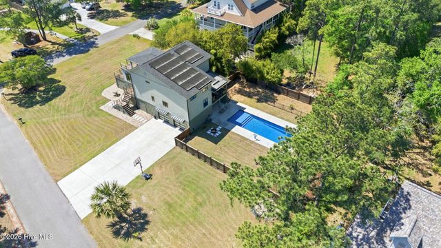 9017 Saint Stephens Place, Wilmington, NC 28412