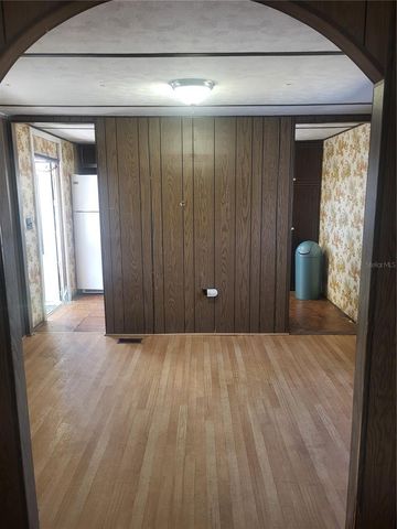 6580 SEMINOLE BOULEVARD 301A, Seminole, FL 33772