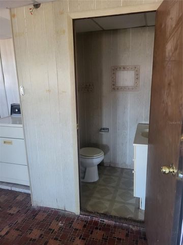 6580 SEMINOLE BOULEVARD 301A, Seminole, FL 33772