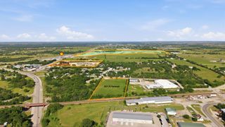 401 N Newark Street, Decatur, TX 76234