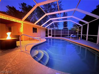 690 95th AVE N, Naples, FL 34108