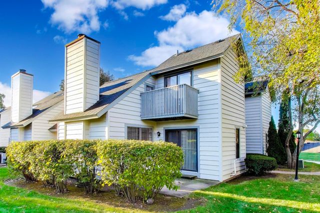 691 Wakefield Road 691, Gurnee, IL 60031