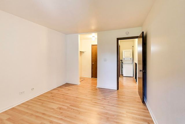 691 Wakefield Road 691, Gurnee, IL 60031