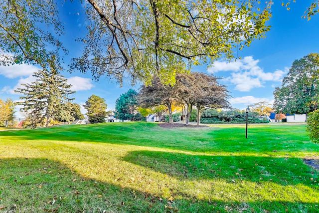 691 Wakefield Road 691, Gurnee, IL 60031