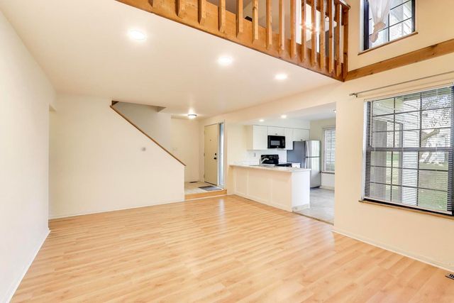 691 Wakefield Road 691, Gurnee, IL 60031