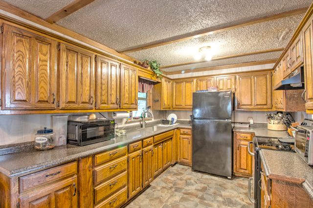105 E Park Street, Little Elm, TX 75068