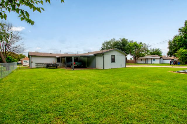 105 E Park Street, Little Elm, TX 75068