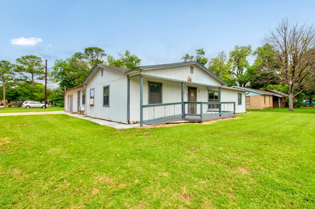 105 E Park Street, Little Elm, TX 75068