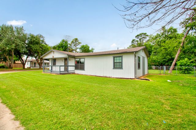 105 E Park Street, Little Elm, TX 75068