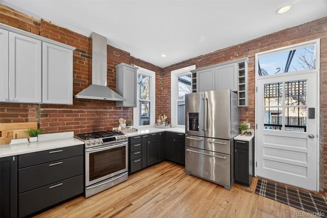 1554 N Marion Street, Denver, CO 80218