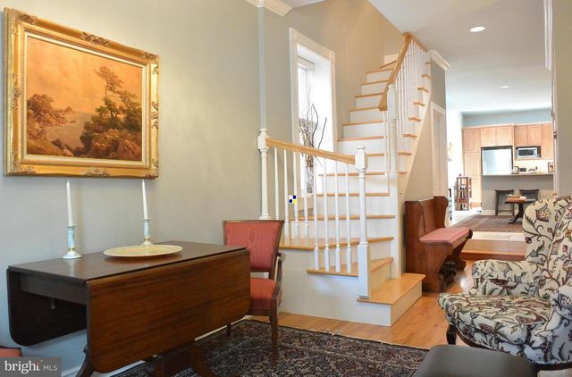 14 E MONTGOMERY ST, Baltimore, MD 21230