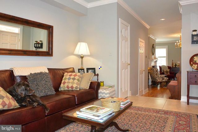 14 E MONTGOMERY ST, Baltimore, MD 21230