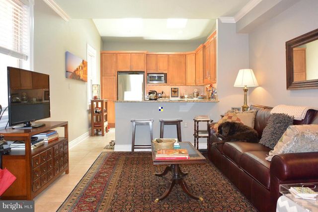 14 E MONTGOMERY ST, Baltimore, MD 21230