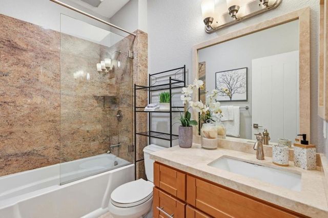 7625 Mission Street, Daly City, CA 94014