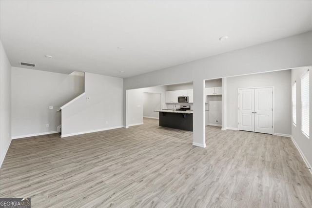 1194 PARK CENTER Circle, Mableton, GA 30168