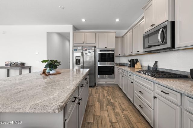 5819 N 191ST Drive, Litchfield Park, AZ 85340