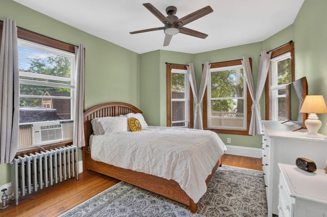 53 Irving St, Medford, MA 02155