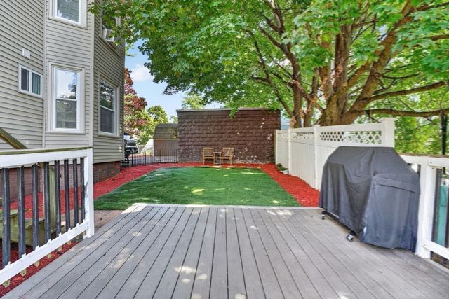 53 Irving St, Medford, MA 02155
