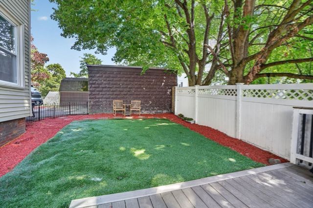 53 Irving St, Medford, MA 02155