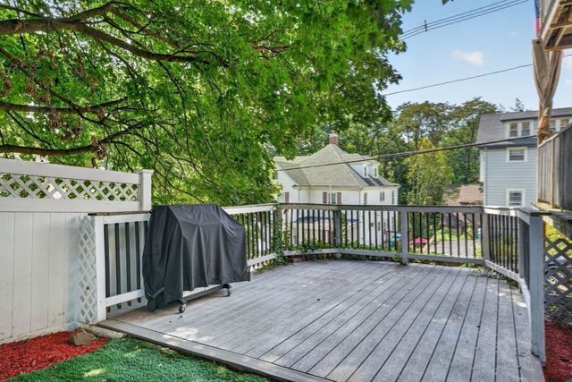 53 Irving St, Medford, MA 02155