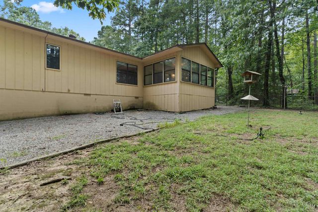 15 Del Camino Lane, Hot Springs Village, AR 71909