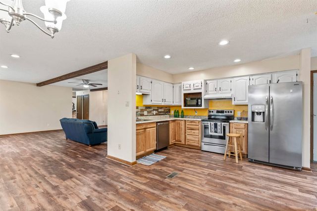 15 Del Camino Lane, Hot Springs Village, AR 71909