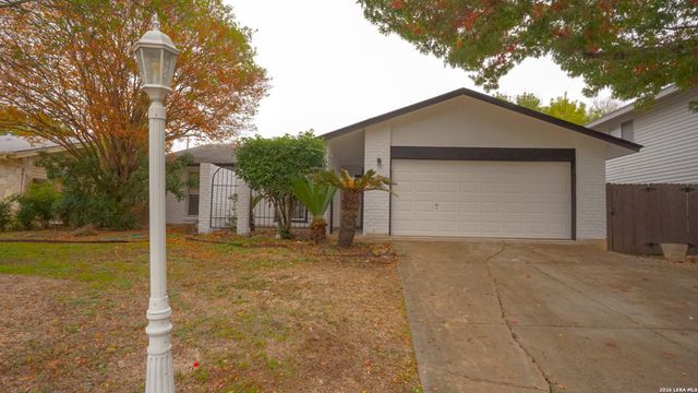 1306 S Ellison Dr, San Antonio, TX 78245
