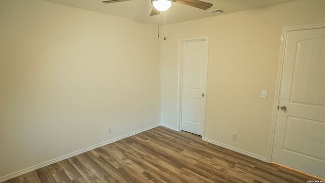 1306 S Ellison Dr, San Antonio, TX 78245