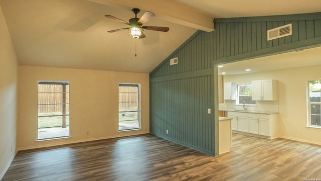 1306 S Ellison Dr, San Antonio, TX 78245