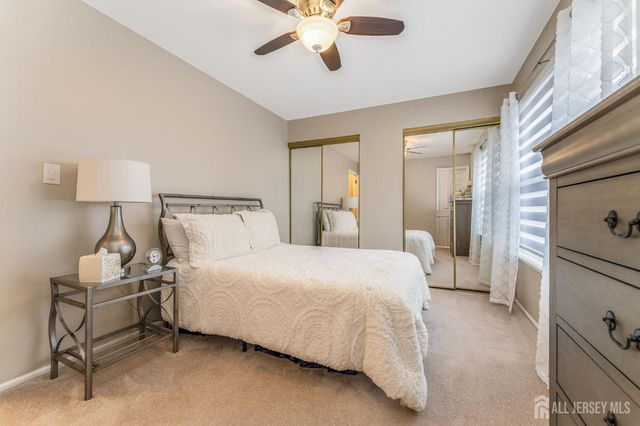 3 Siedler Lane, Sayreville, NJ 08872