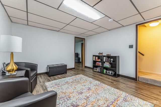 3 Siedler Lane, Sayreville, NJ 08872