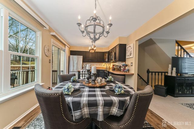 3 Siedler Lane, Sayreville, NJ 08872