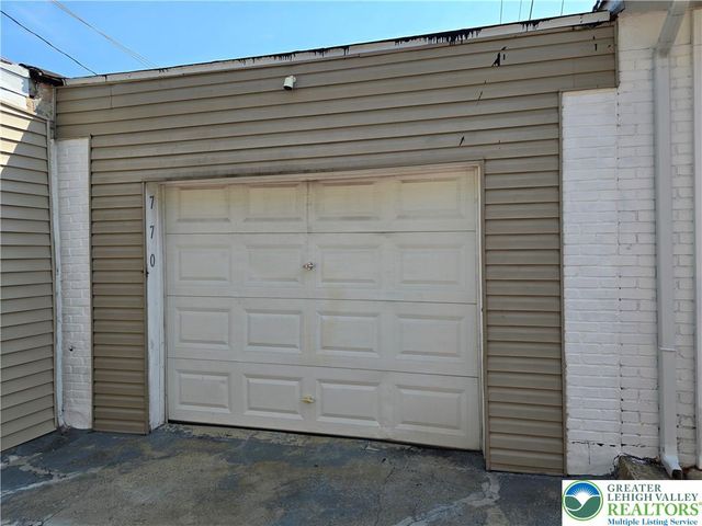 770 North Jordan Street, Allentown City, PA 18102