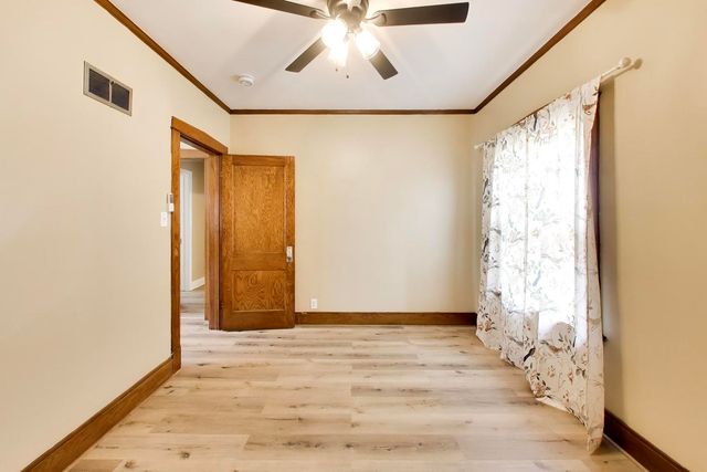 206 25th Avenue, Bellwood, IL 60104