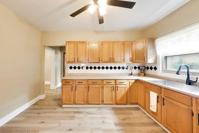206 25th Avenue, Bellwood, IL 60104