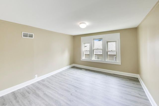 206 25th Avenue, Bellwood, IL 60104