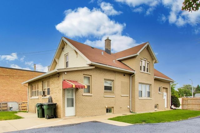 206 25th Avenue, Bellwood, IL 60104