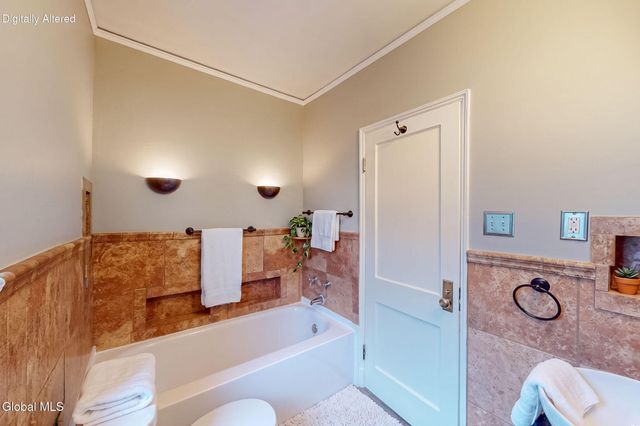 24 W Erie Street, Albany, NY 12208