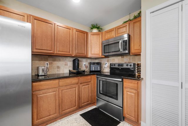 2757 NE 29th Avenue 2, Lighthouse Point, FL 33064