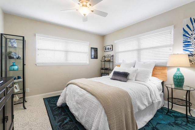 2757 NE 29th Avenue 2, Lighthouse Point, FL 33064