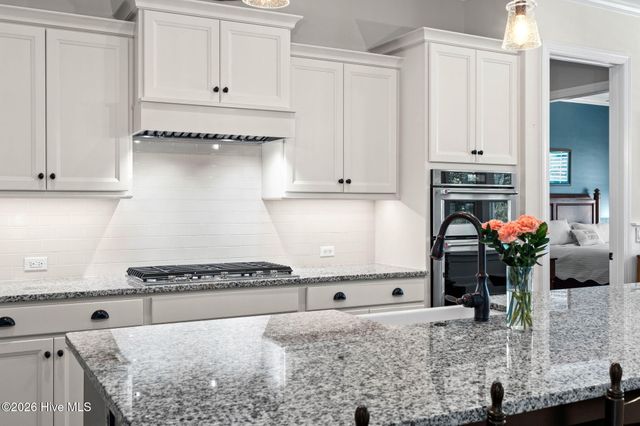 2736 Cedar Crest Drive, Southport, NC 28461