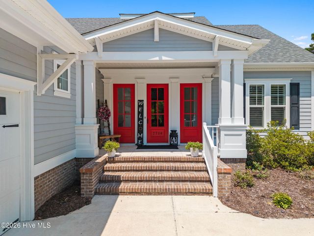 2736 Cedar Crest Drive, Southport, NC 28461