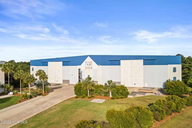 2736 Cedar Crest Drive, Southport, NC 28461