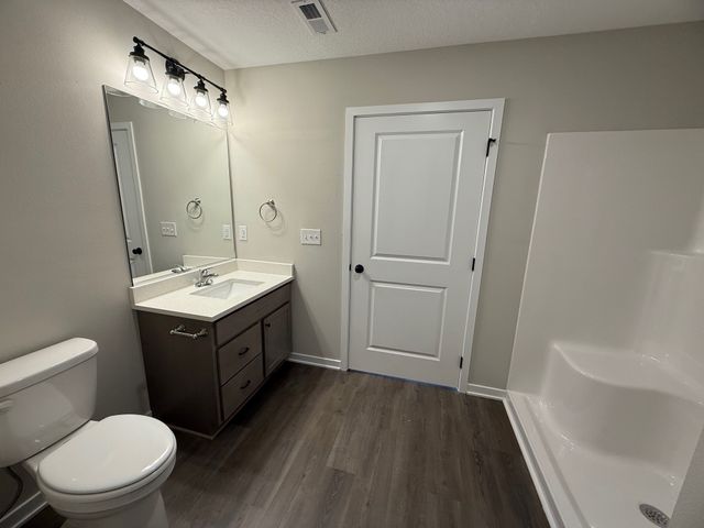 409 W Madison Street, Winterset, IA 50273