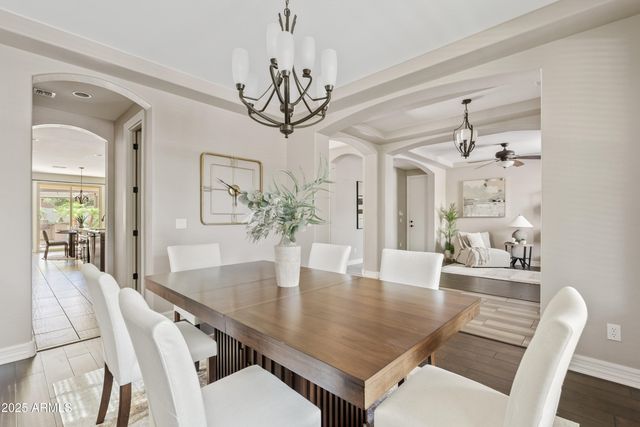 10331 E STARION Avenue, Mesa, AZ 85212