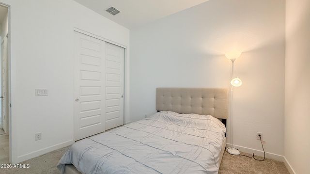 2041 W SIERRA SUNSET Trail 2, Phoenix, AZ 85085