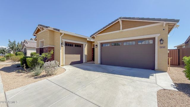 2041 W SIERRA SUNSET Trail 2, Phoenix, AZ 85085